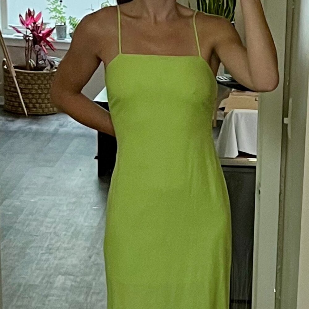 Le Lis Neon Green Midi Dress - Gem